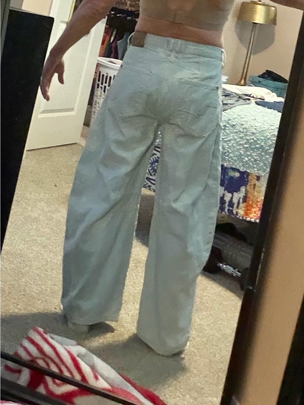 Womens Faded & (Acid Washed) Light Blue Barrel Jeans - Picture 6 of 8